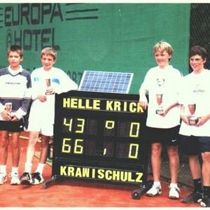 C:\Dokumente und Einstellungen\Johannes G\Eigene Dateien\Tennis_neue Doks\Bilder\Deutsche Meistersch. 2004-Doppel.jpg